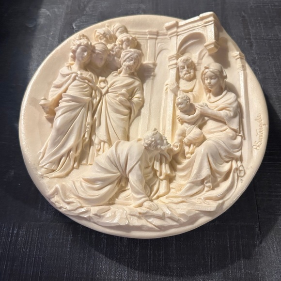 Bradford Exchange Collectible Decor Plate - Picture 3 of 5